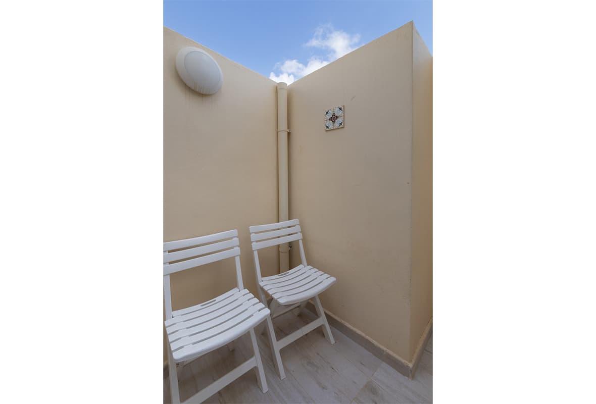 Qormi 3-bedroom Townhouse - Image 11