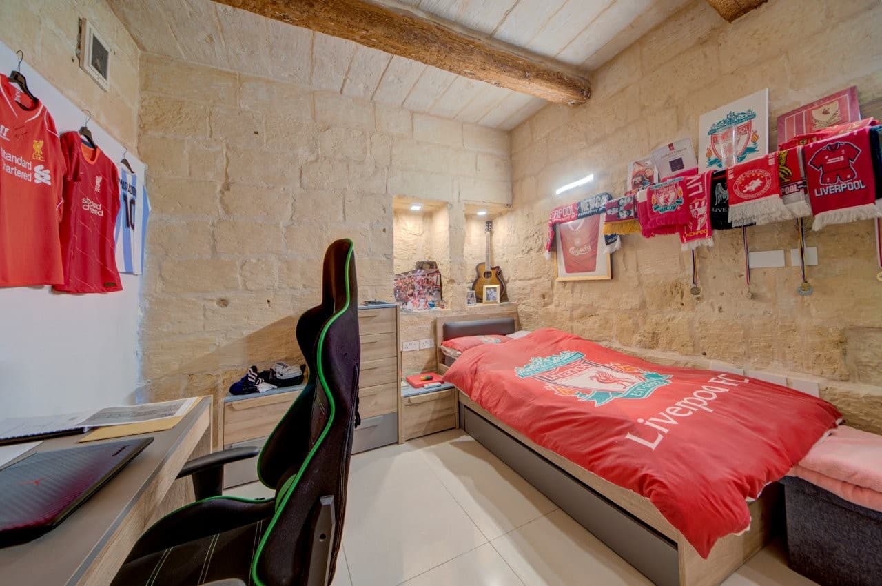 House of Character - Image 4