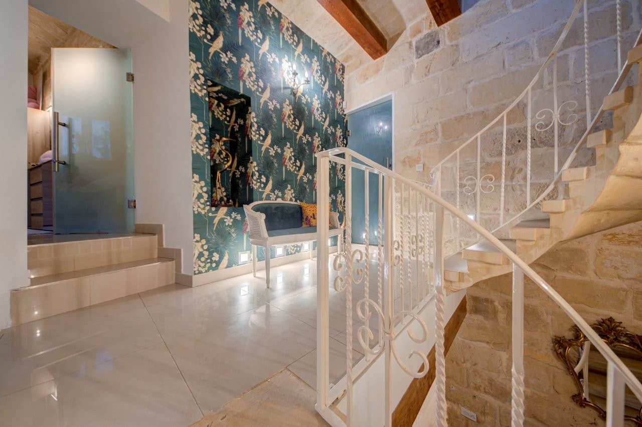 House of Character - Image 8