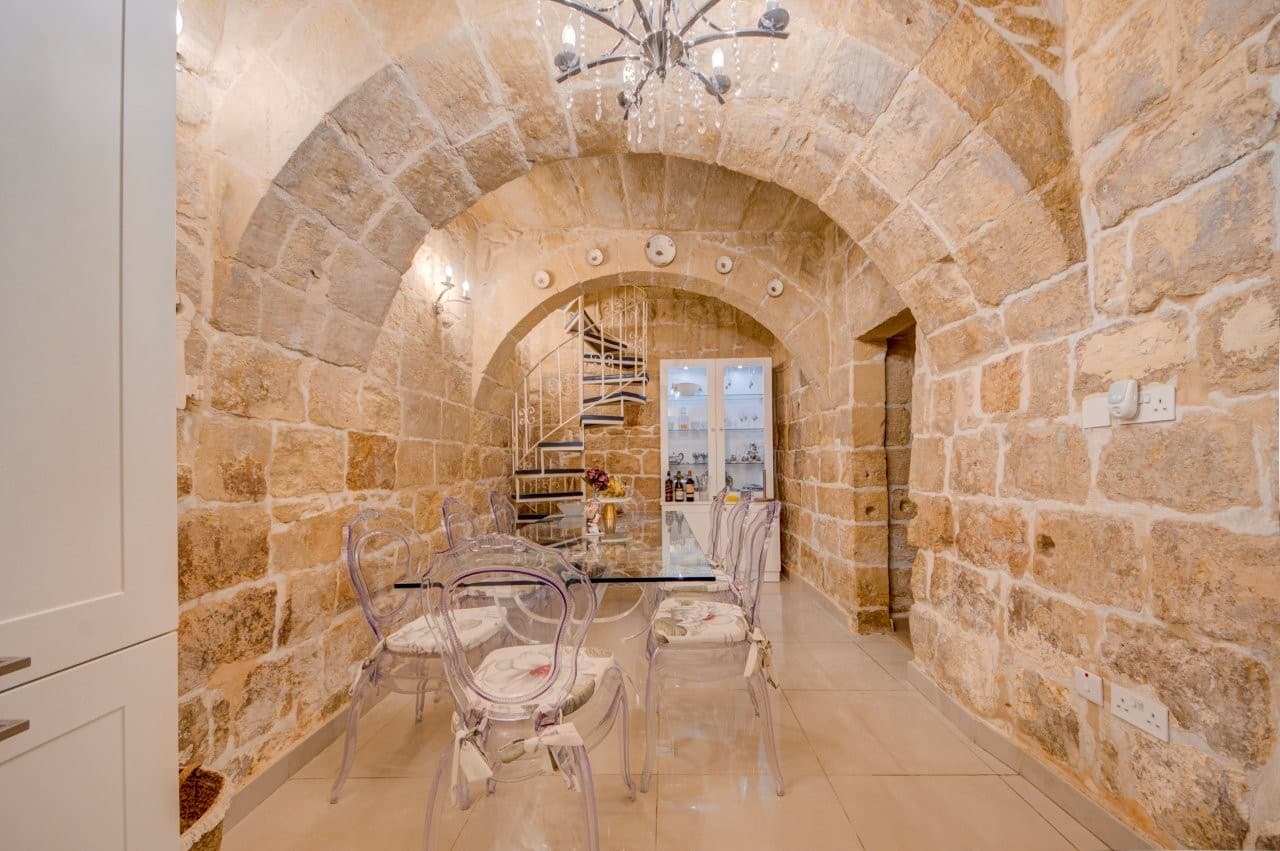 House of Character - Image 11