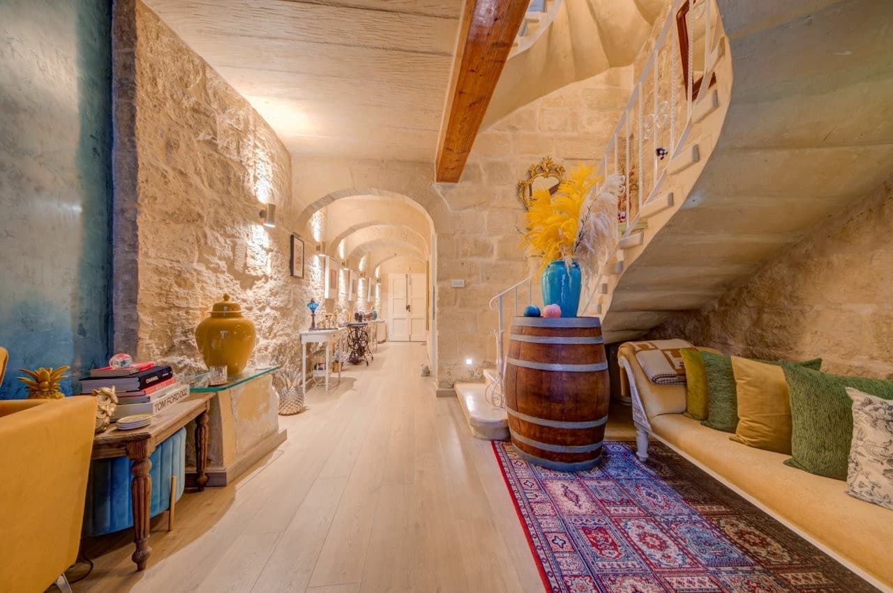 House of Character - Image 13