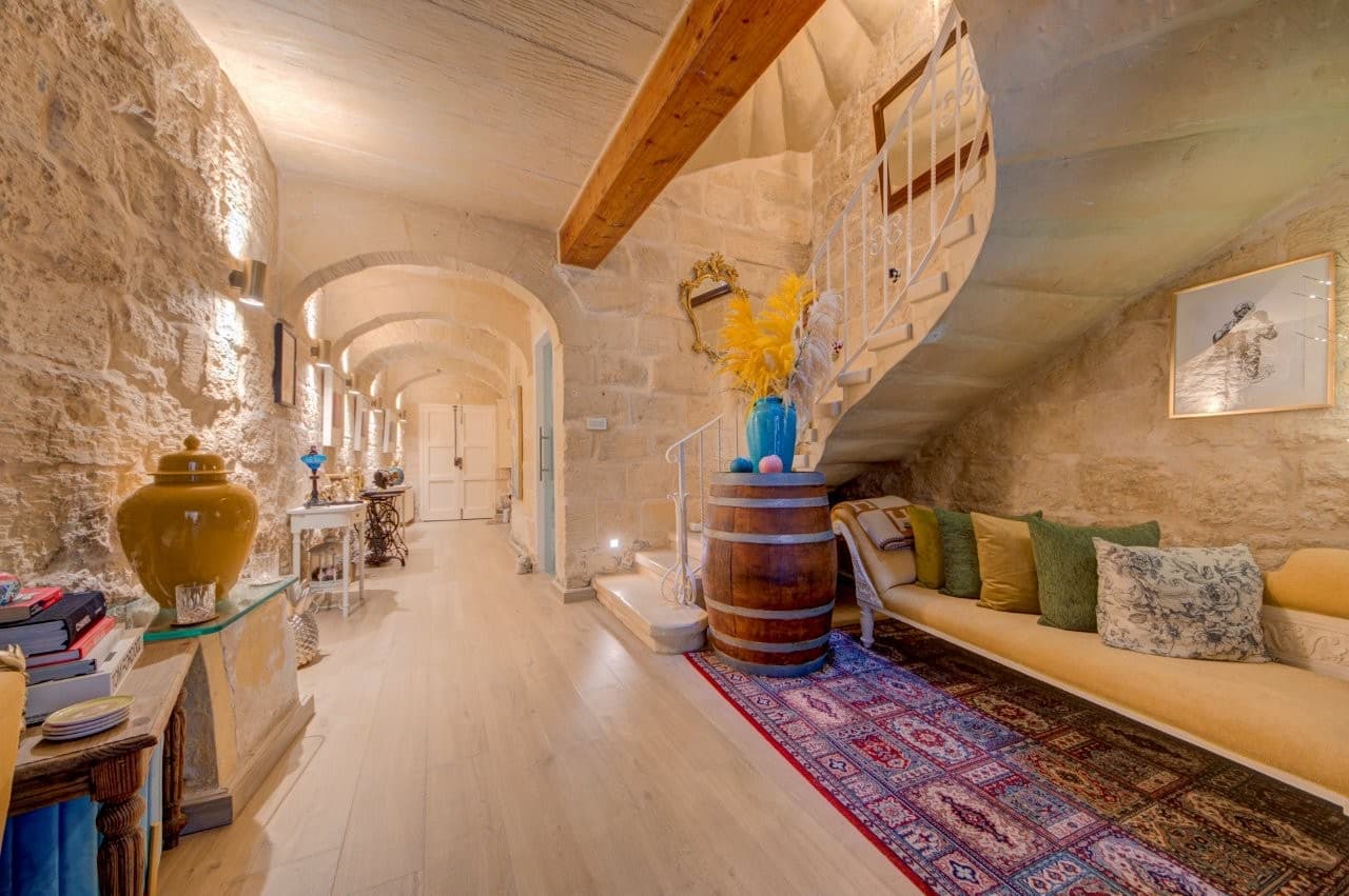 House of Character - Image 14